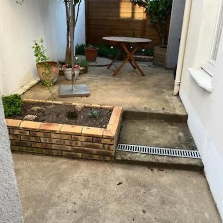 Alojamento de Acomodação e Pequeno-almoço 24