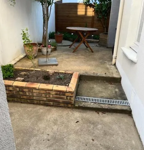 Alojamento de Acomodação e Pequeno-almoço 24